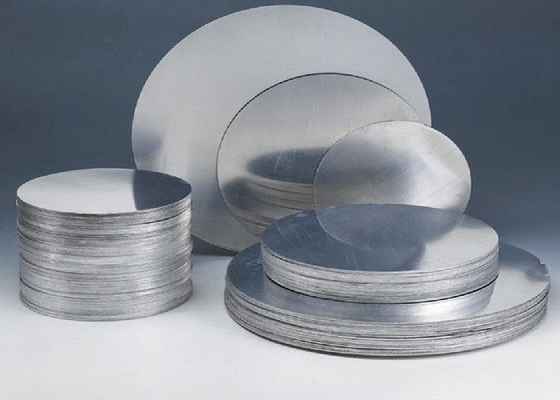 Китай 1100 ширин круга листа алюминия подгоняла аттестованный ИСО 9001 алюминиевых дисков пустой поставщик