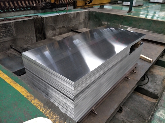 Китай HRC50 - поверхность плоского алюминиевого листа зеркала 60 ровная для промышленного поставщик