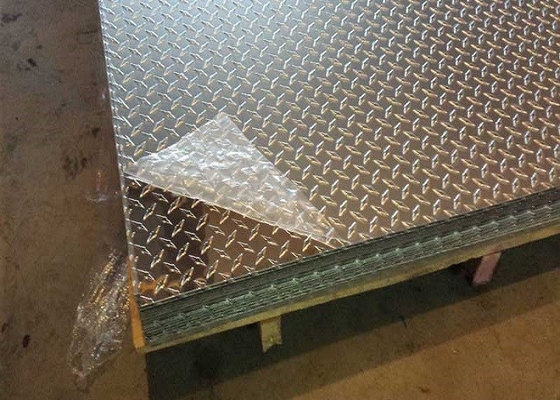 Китай Алюминиевая таможня толщины плиты диаманта 5052 Х32 для автомобилей неиндивидуального пользования поставщик