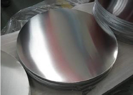 Китай Яркий алюминиевый круг 1060 листа поверхность 1050 1100 отполированная в случай зубной пасты поставщик